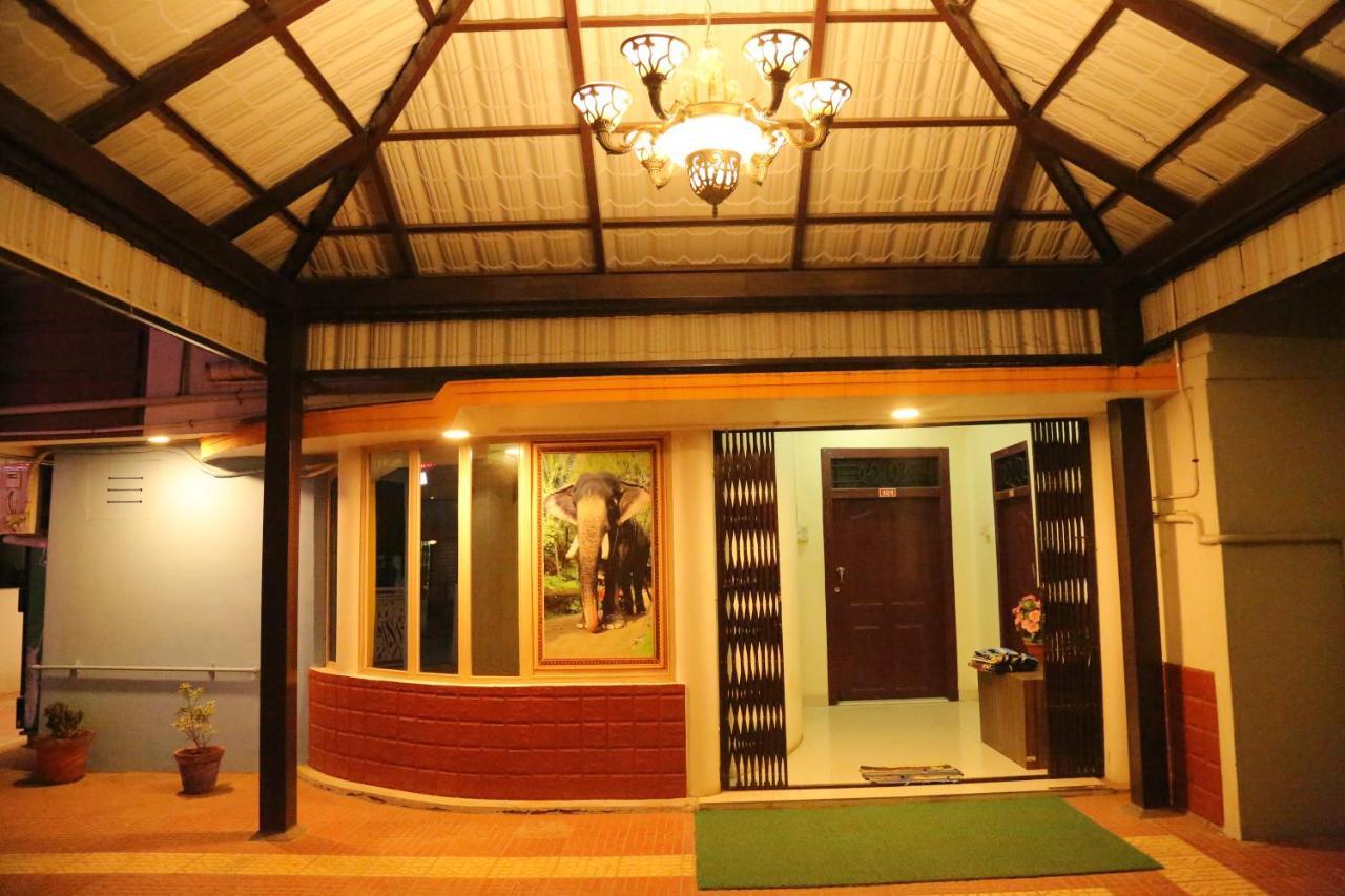 Kaala Bairav Grand Annex Temple Stay, Maduraj Zewnętrze zdjęcie